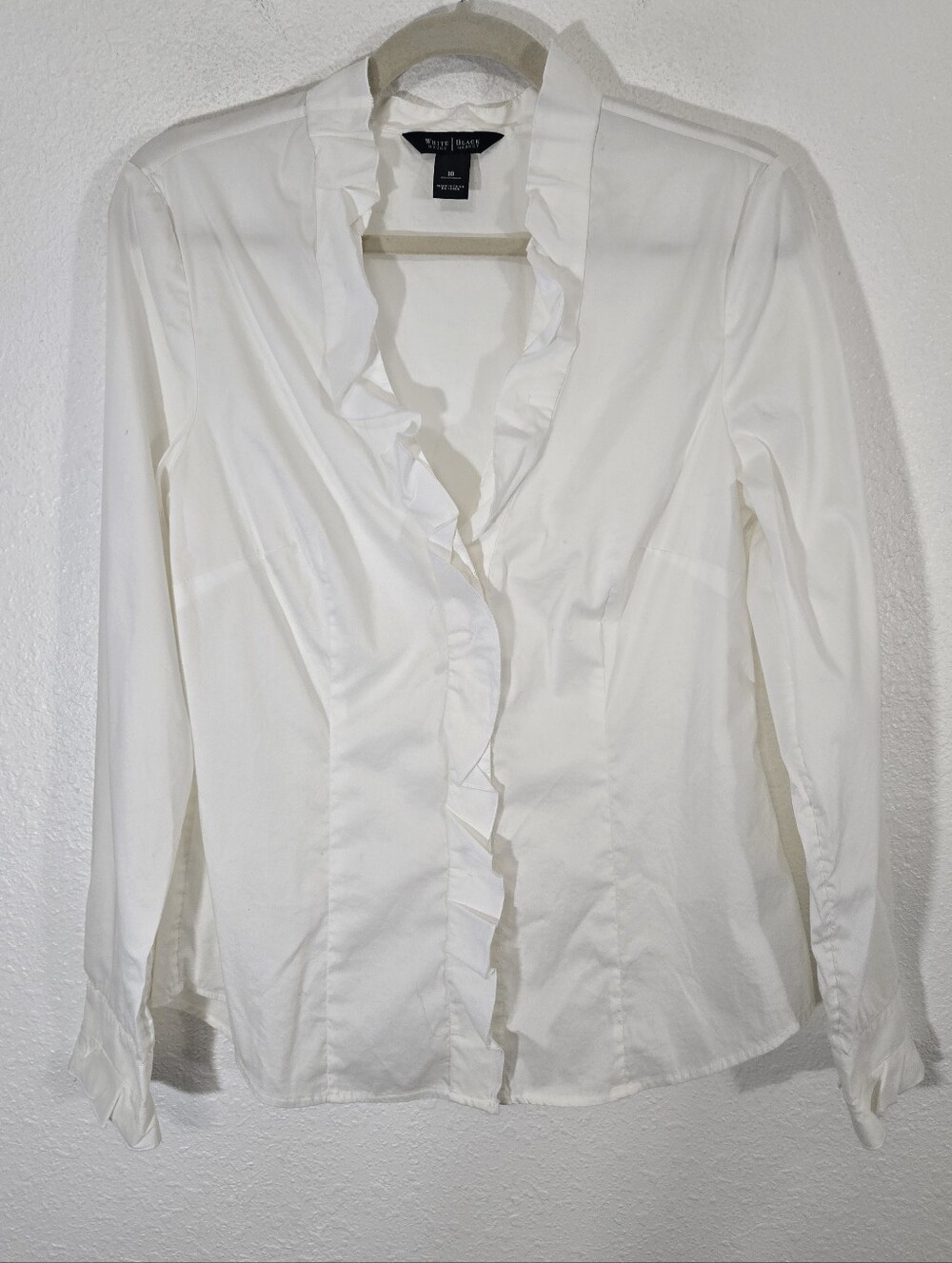 White House Black Market White/Cream Long Sleeve Ruffle Button Up Top, size 10